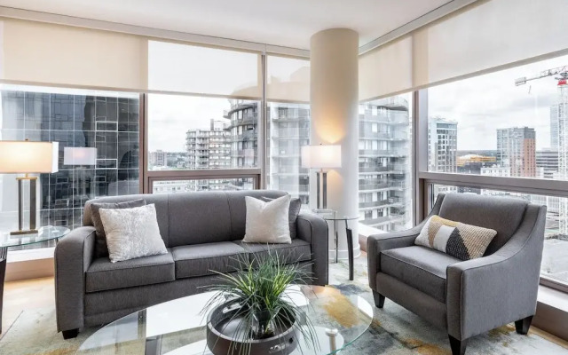 Atlantic Station-12S