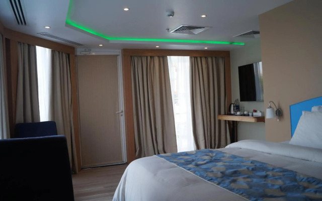 C Hotel