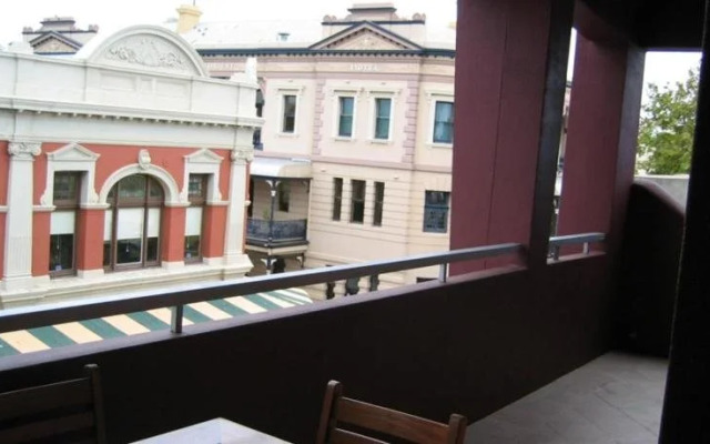 Rialto Apartment 2