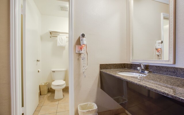 Abby's Anaheimer Inn