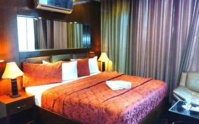 Bling Hotel International