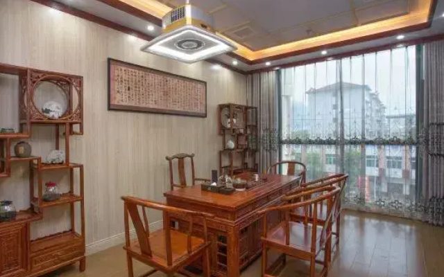 Laimei Hotel