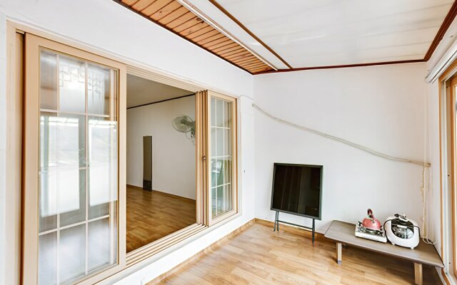 Danyang Nipsil Pensiion