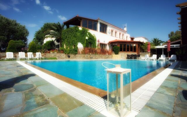 Castello Rosso Hotel