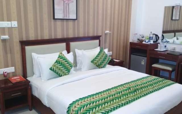 OYO 5077 Queens Hotel