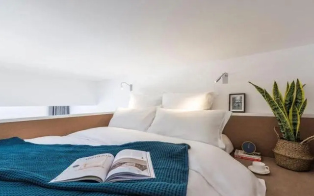 base WENDING Serviced Apartment