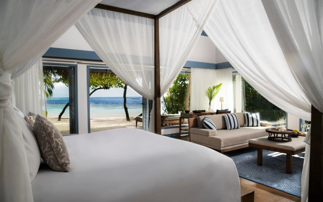 Raffles Maldives Meradhoo Resort