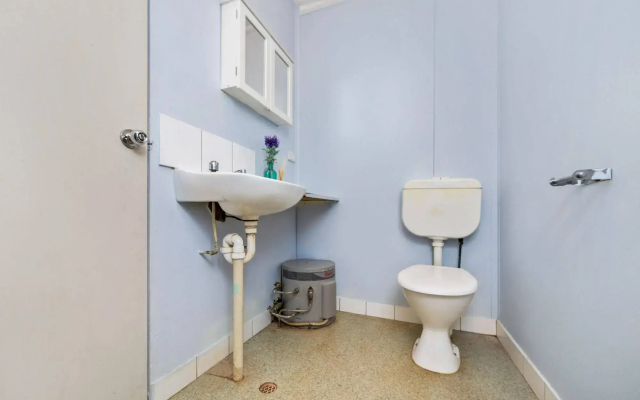 AAOK Lakes Resort & Caravan Park