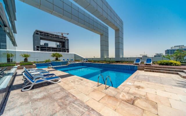 Cozy Modern JLT Flat Next to Metro