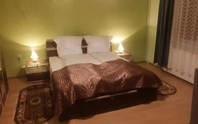 Anda Residence