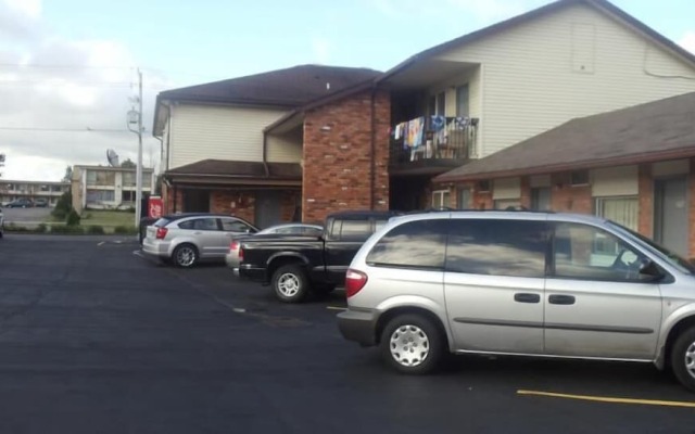 Caravan Inn Motel