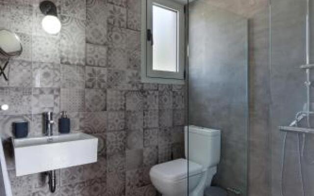 Alati Apartments