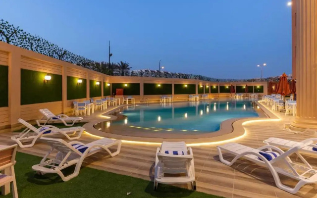 Royal Day Plaza Hotel