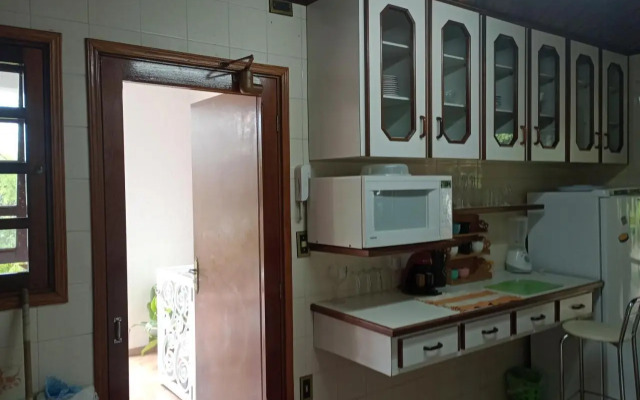 Casa vista lago vitoria regia