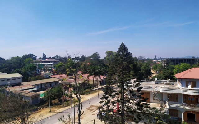 Hotel Crown