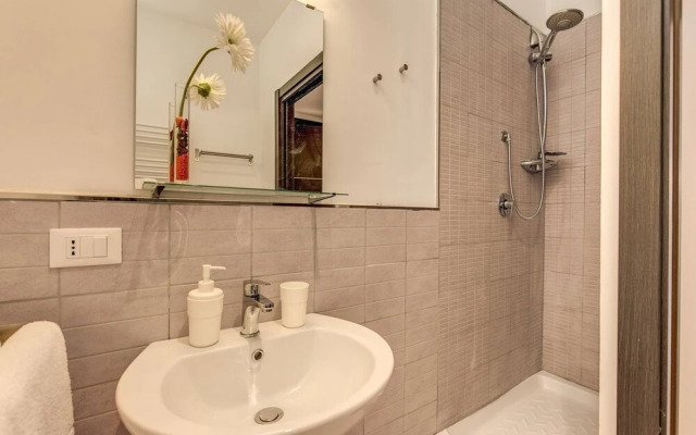 M&l Apartment - Caracalla 2