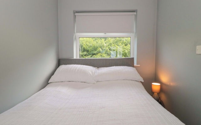 Flat 24