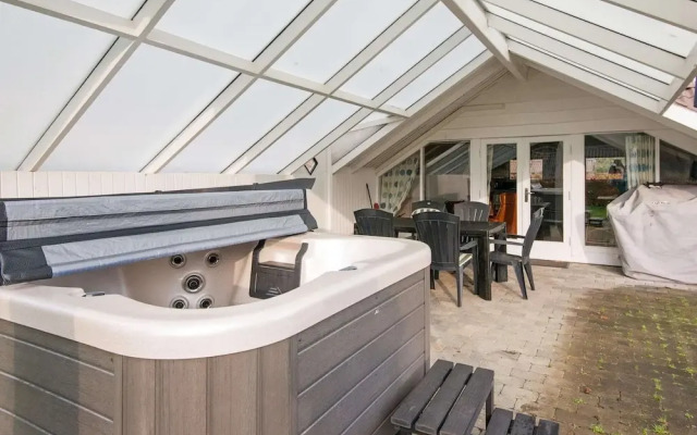6 Person Holiday Home in Ansager