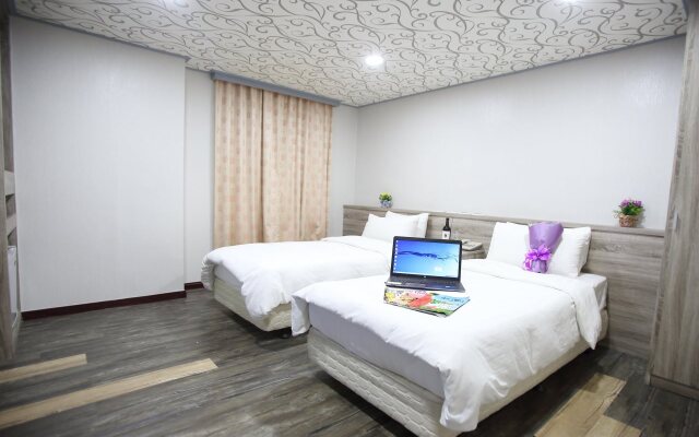 Funhouse Hsinchu