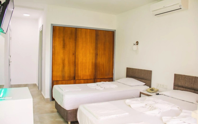 Aysev Hotel