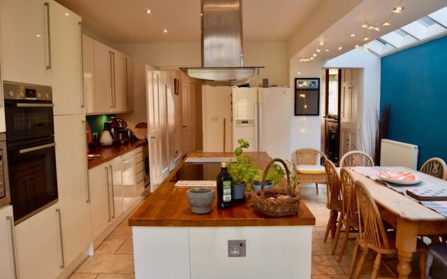 Spacious 3 Bedroom Family Home