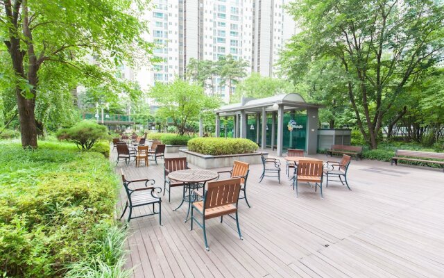 Ricenz Condominium Tower Seoul