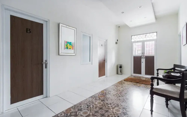 House Of Mahira Syariah Mitra by RedDoorz