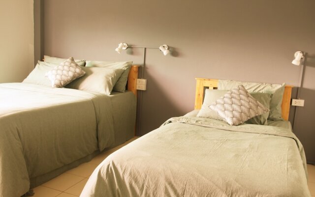 Rada Arak Hostel