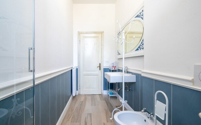 Santa Maria Novella 4 Bedrooms by Mmega