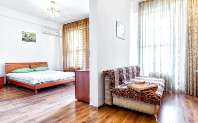 423 Apartamenty v tsentre Otlichno podhodjat dlja komandirovannyh i turistov