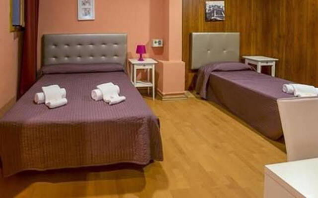 Hostal Balmes