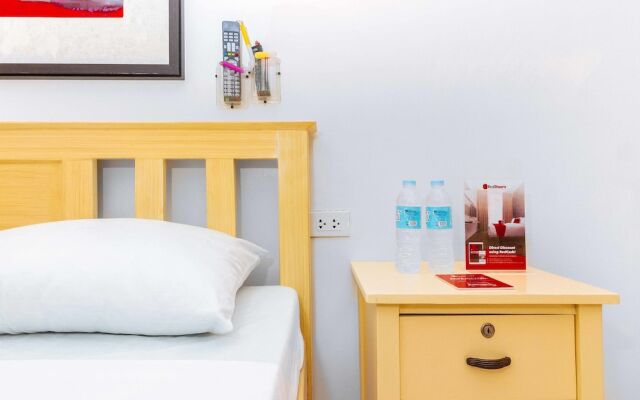 RedDoorz near Cebu Metropolitan Cathedral