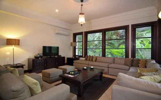Villa Surya