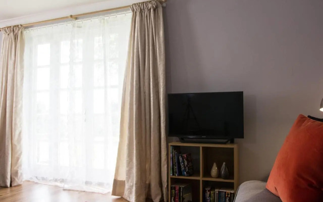 Shaftesbury Modern Annexe