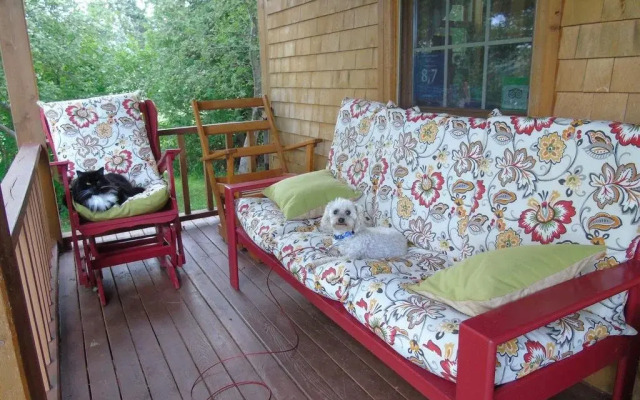 Cajun Cedar Log Cottages