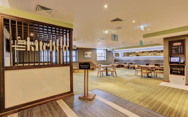 Premier Inn Horsham Town Centre