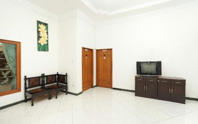 OYO 631 Tjahaja Baroe Residence Syariah