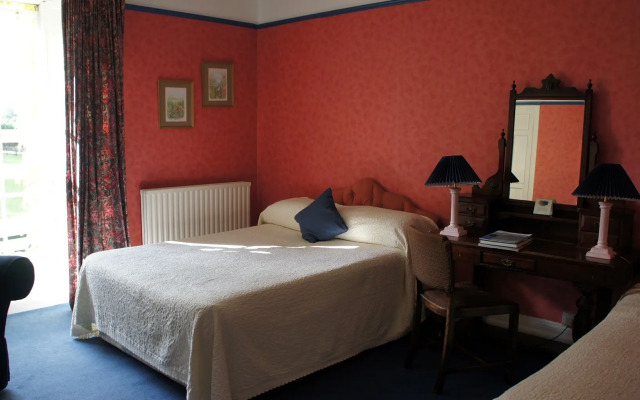 Bansha House