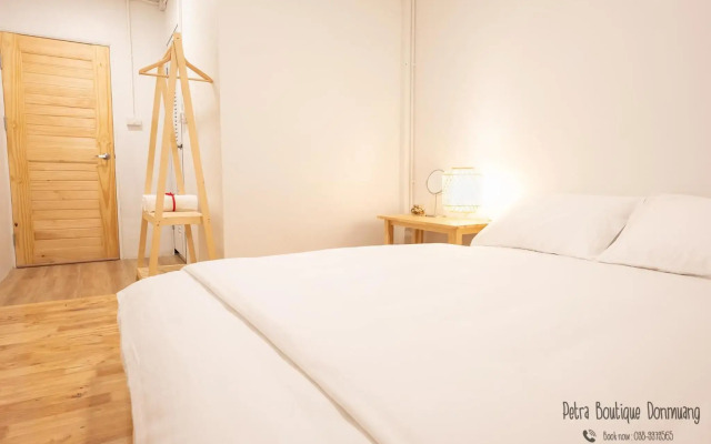 Petra Boutique Donmuang