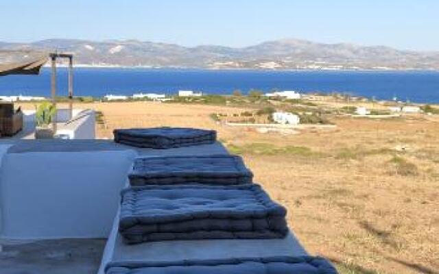 White House with Sea View