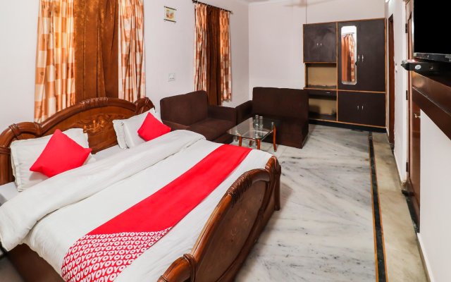OYO 25077 Hotel Ashoka Regency
