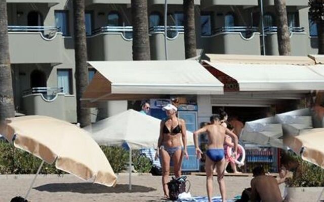 Candan City Beach
