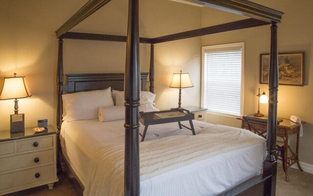 Cannon Beach Hotel Collection