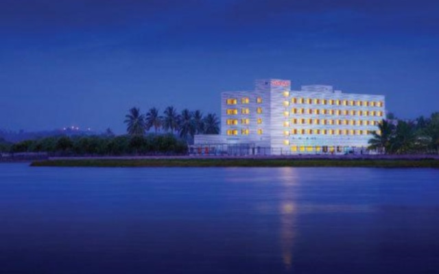 The Gateway Hotel Lakeside Hubli