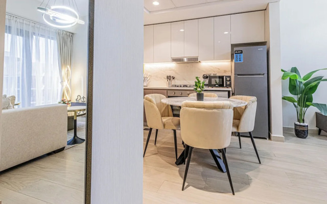 Luxurious 1BR Living in Azizi Riviera 39