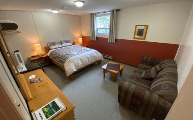 Stewart Mountain Lodge