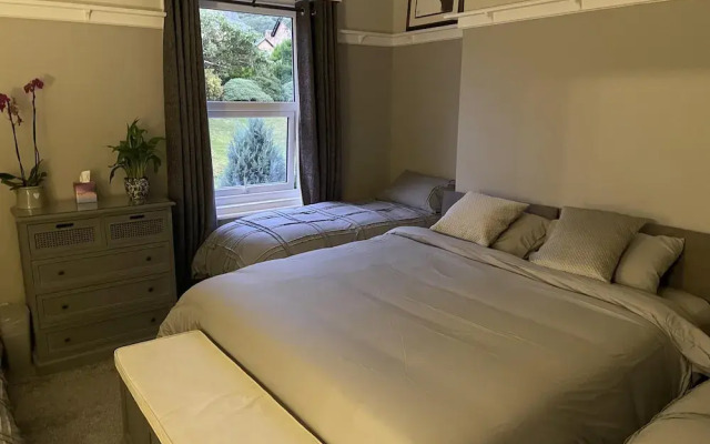 Seaside-scarborough-wifi-parking-petsok-sleeps-7/8