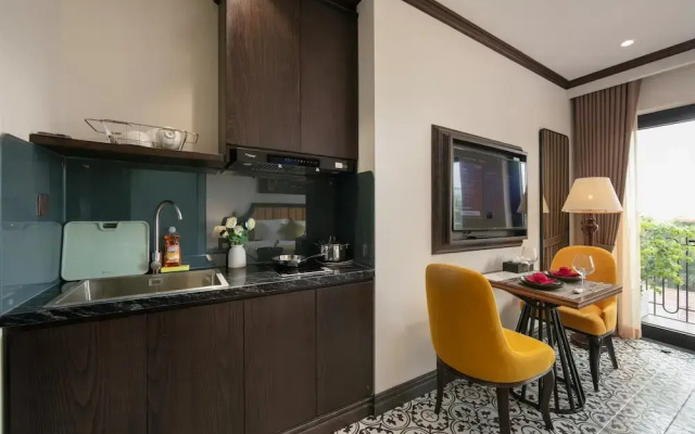 Westlake Lion Boutique Studio & Spa