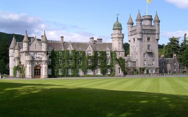 Netherton Farm Lodge