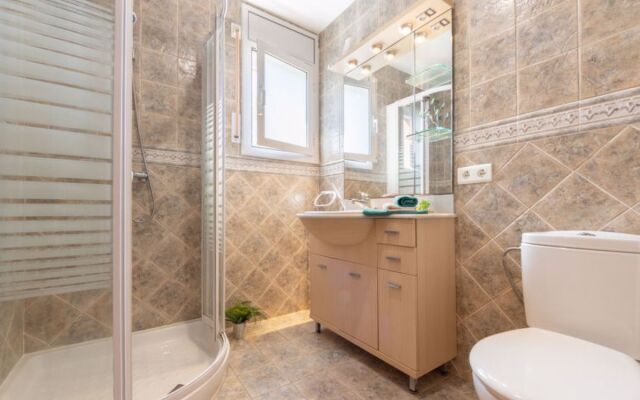 House Angela Deltebre